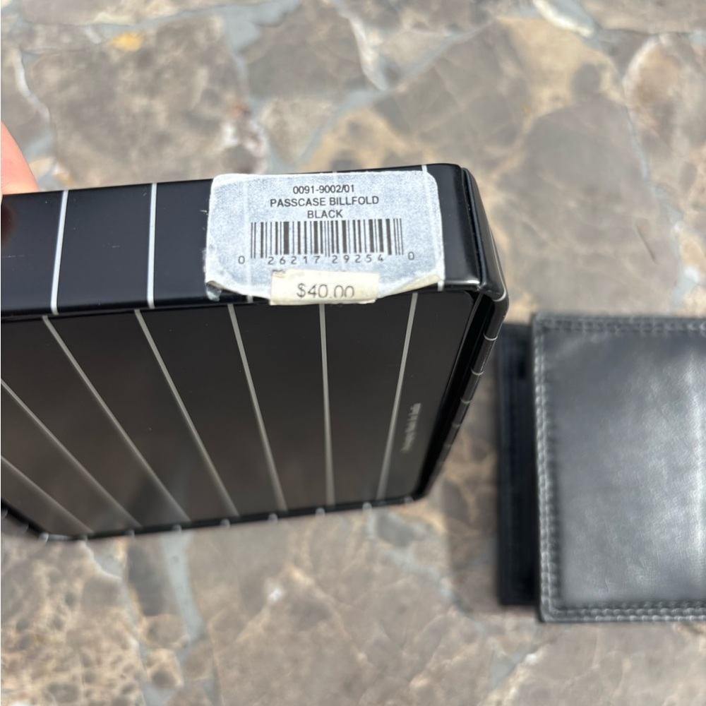 Men’s wallet - Picture 6 of 6